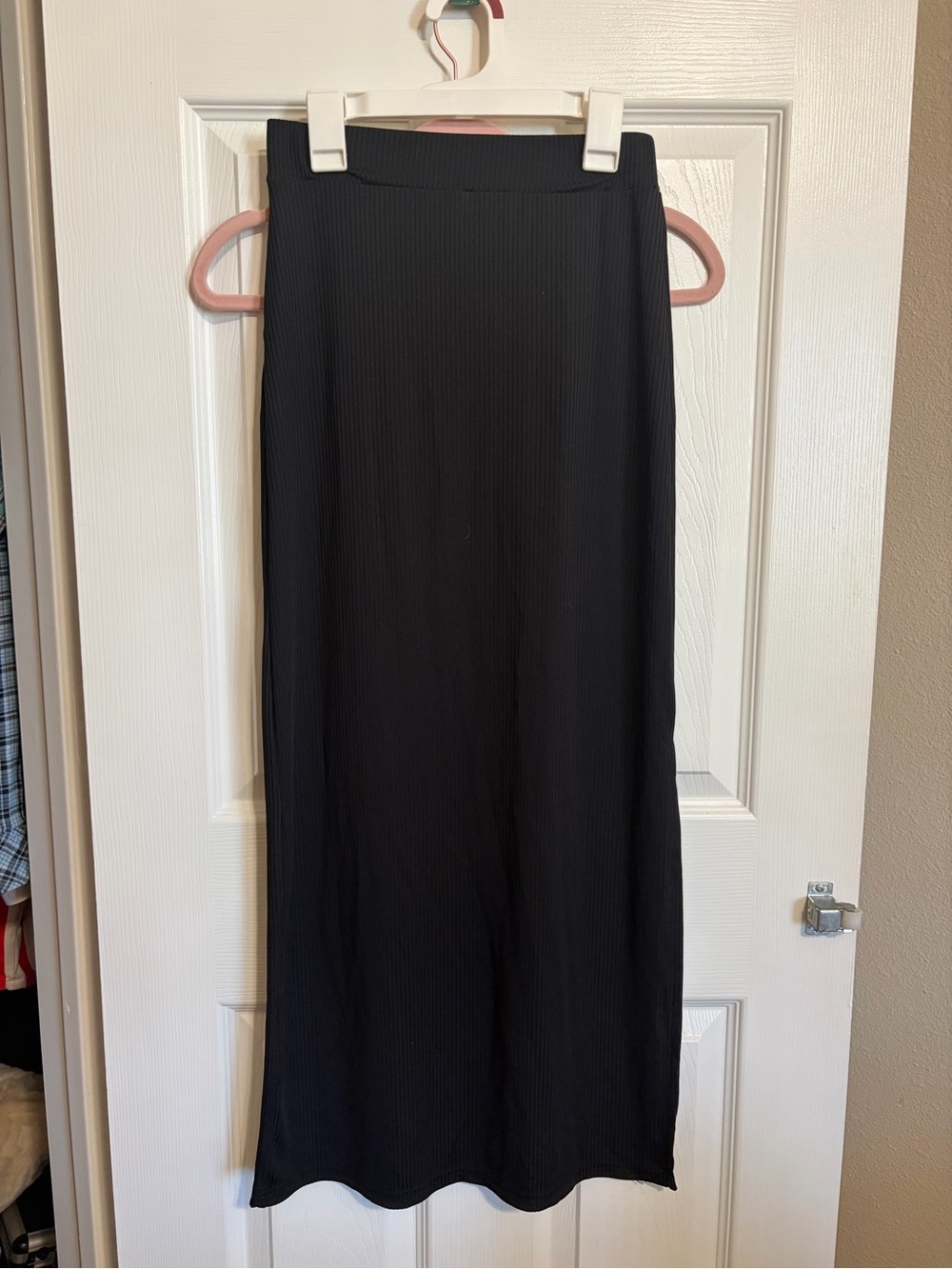 Classic Black Ribbed Maxi Skirt